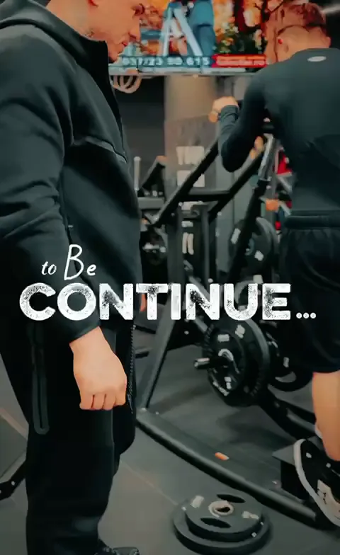 Teaser al aceleiași sesiuni de forță, filmat pe întuneric: sportivul la aparate, cu un cartuș de „va urma”, scris în engleză, peste fiecare cadru.